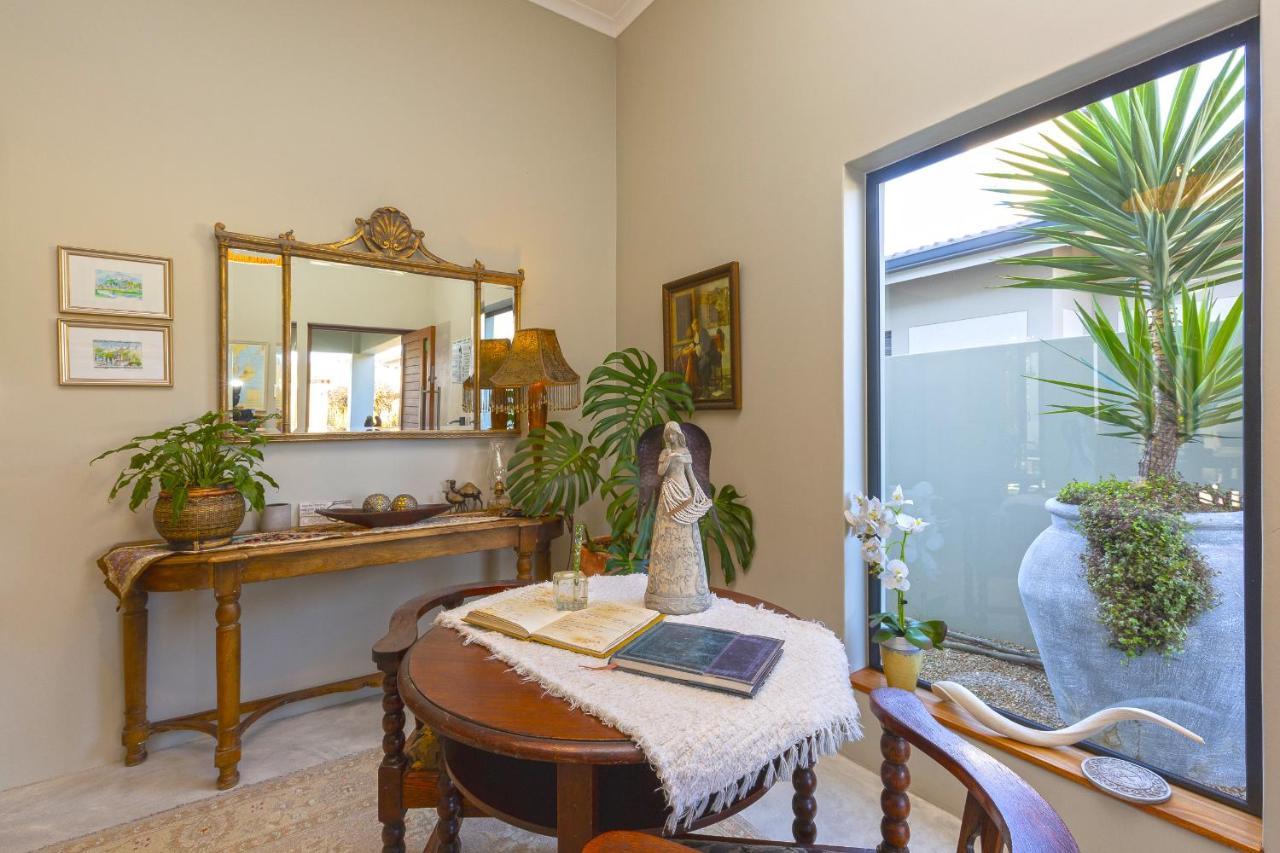 Le Mahi Guest House Langebaan Eksteriør bilde