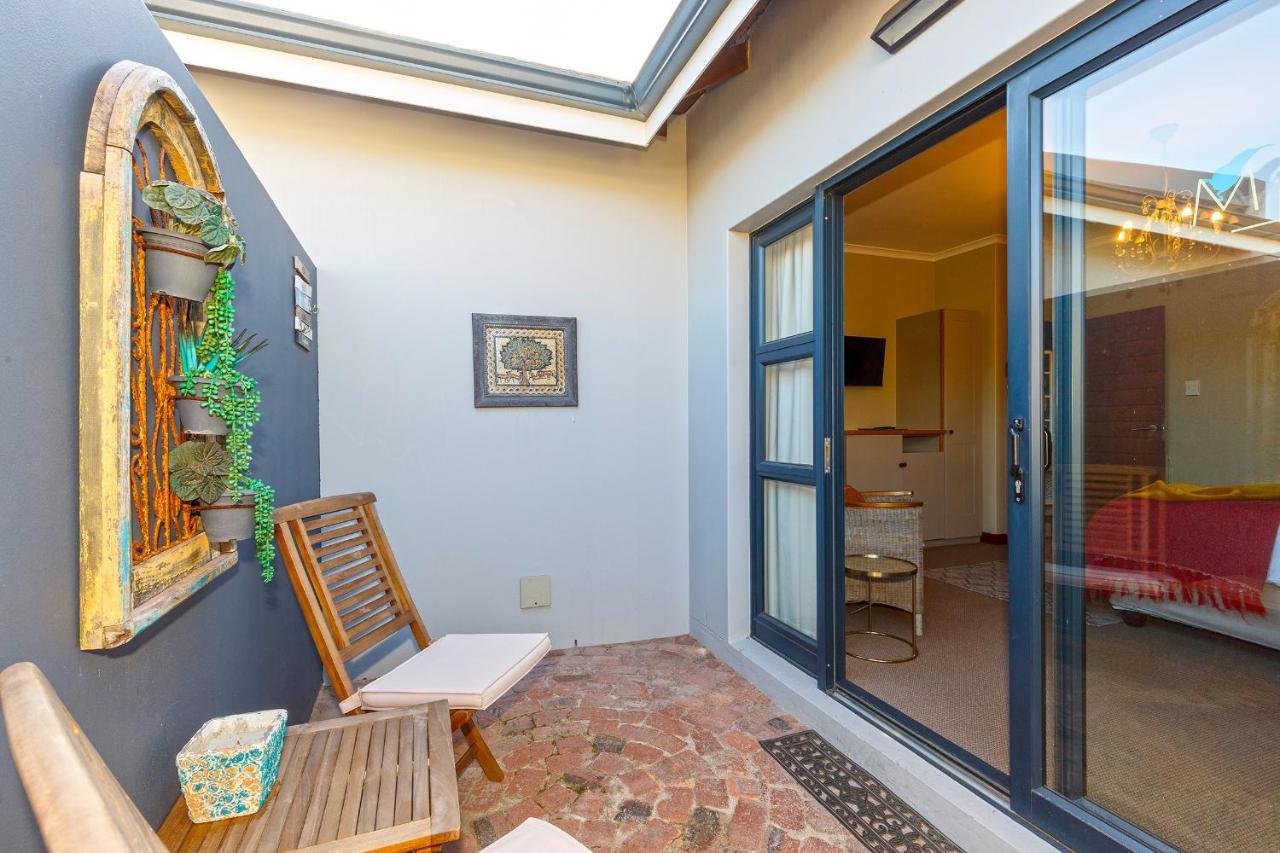 Le Mahi Guest House Langebaan Eksteriør bilde