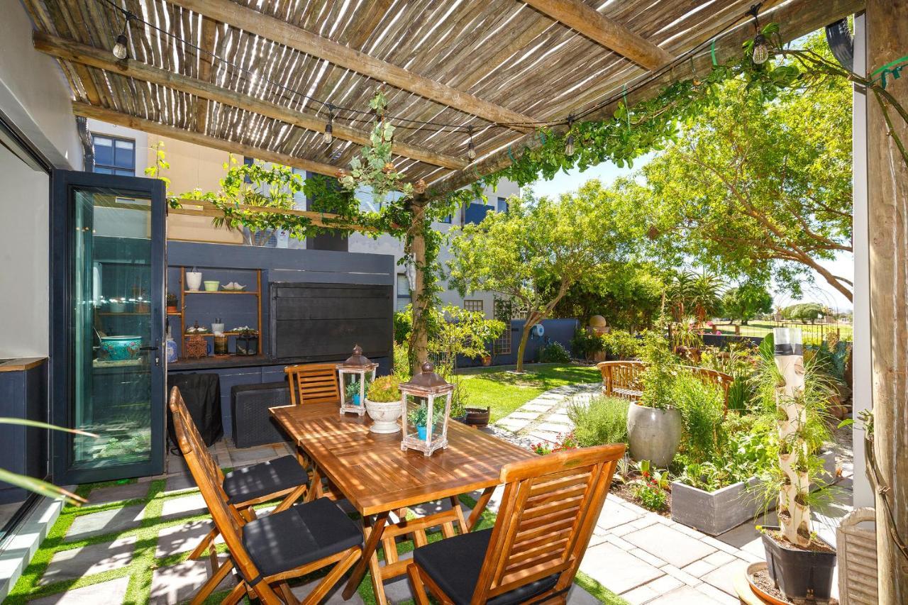 Le Mahi Guest House Langebaan Eksteriør bilde