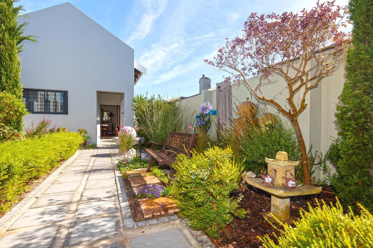 Le Mahi Guest House Langebaan Eksteriør bilde