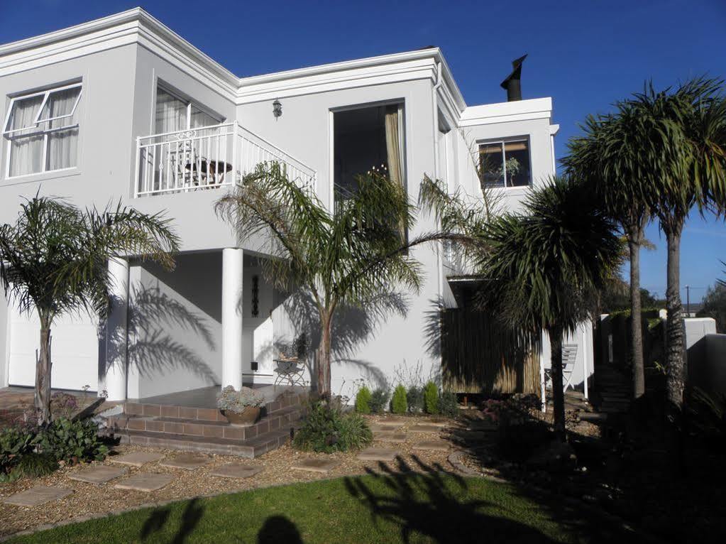 Le Mahi Guest House Langebaan Eksteriør bilde